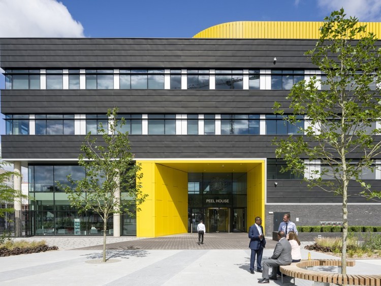  Hendon Met Police Training Centre 02.jpg 