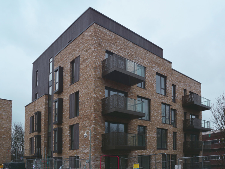  Caledonian Road 01.jpg 